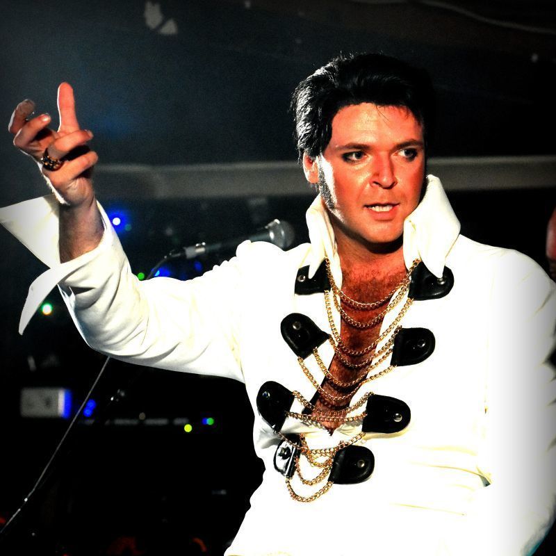 Elvis: A Chronology of the World's Best Performer - Elvis