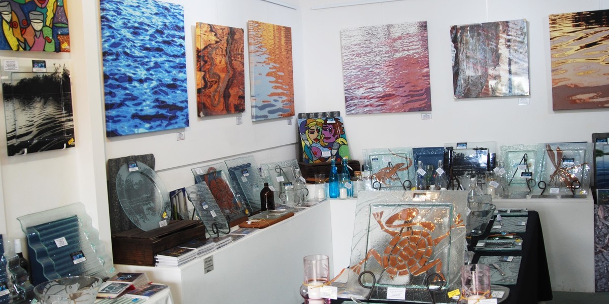 Artworks in Riverglen View Art Studio and Gallery
